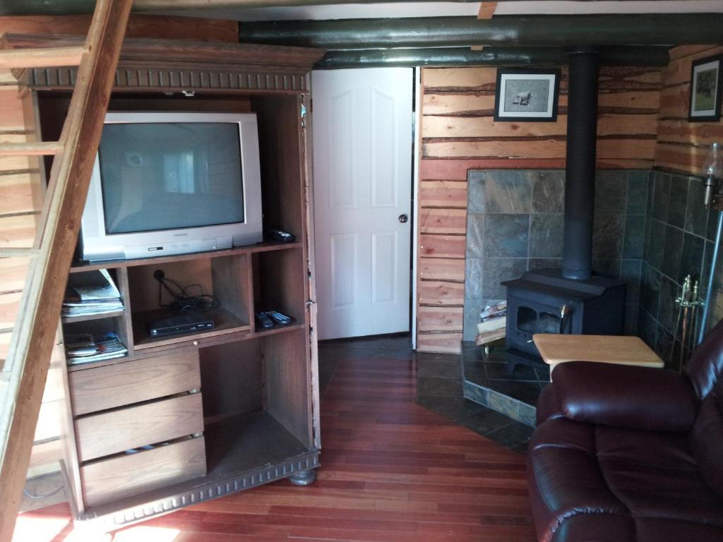 Steamboat Mountain Chalets Hotel Spillimacheen Habitación foto