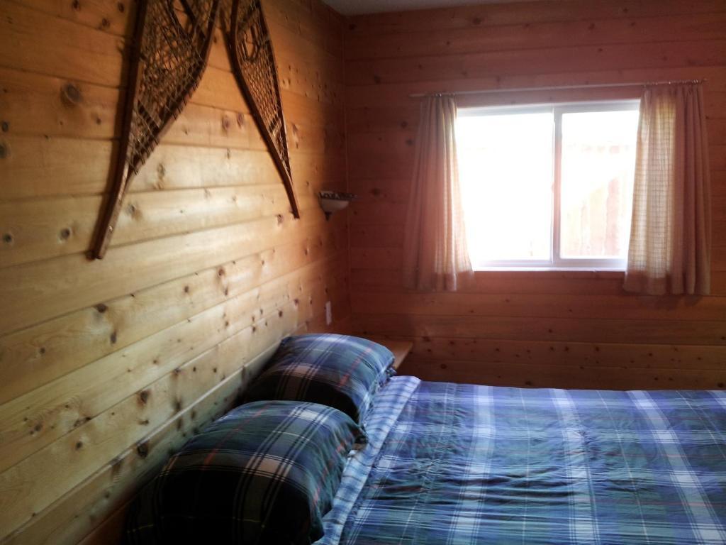 Steamboat Mountain Chalets Hotel Spillimacheen Habitación foto