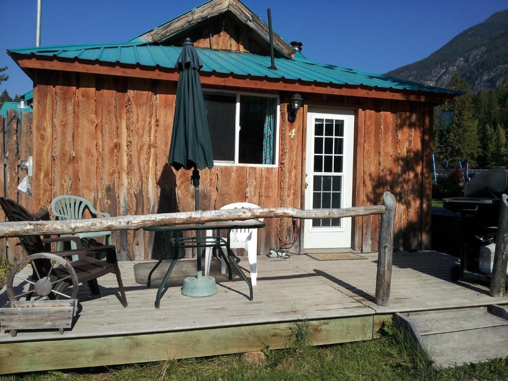 Steamboat Mountain Chalets Hotel Spillimacheen Habitación foto